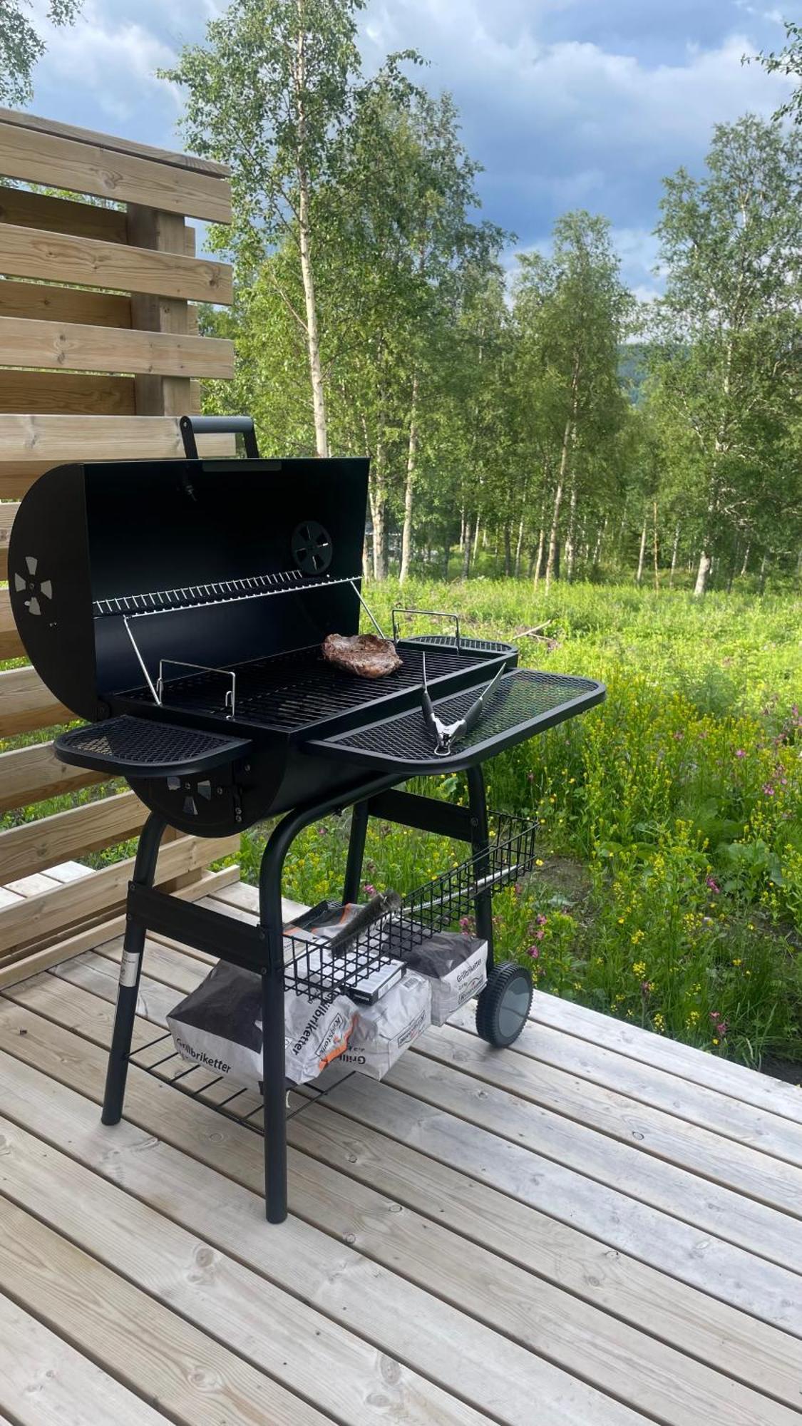 Areskutans Laegenhet Med Laddning Foer Bil 22Kw Leilighet Husa Eksteriør bilde
